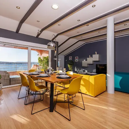 Red Paradise Apartamento *