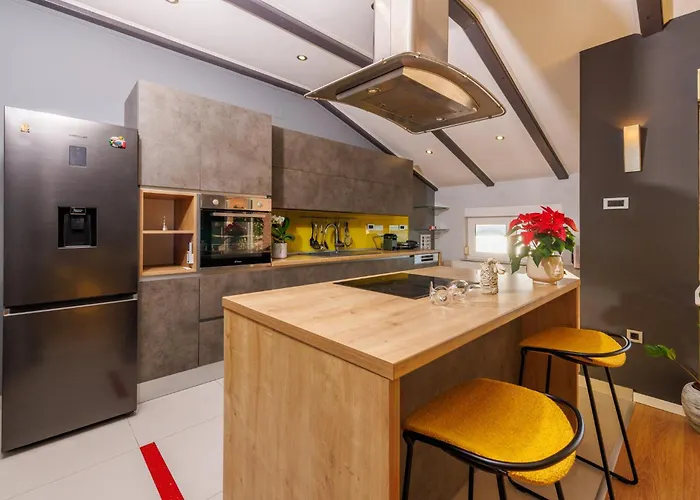 Red Paradise Crikvenica