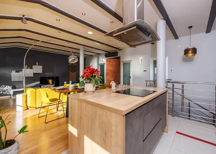 Red Paradise Apartment Crikvenica